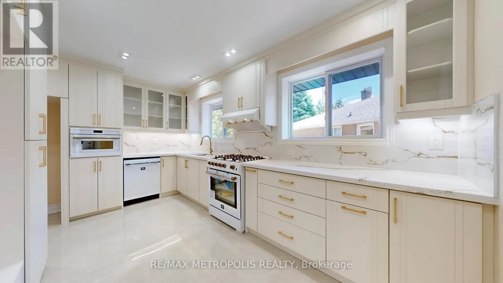 7087 LANDEN COURT