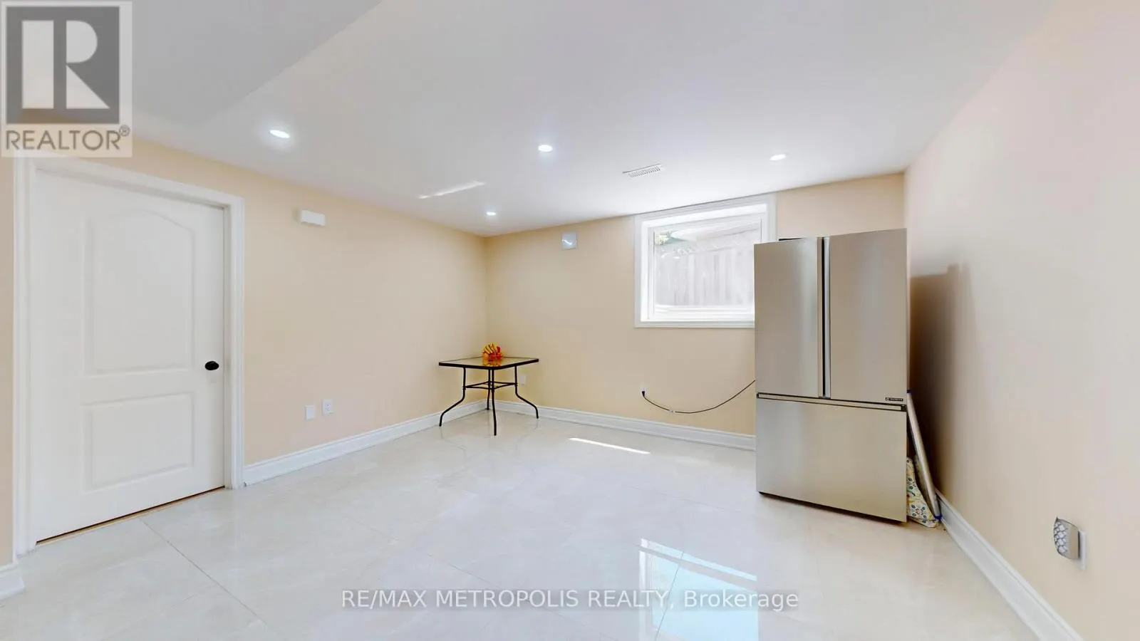7087 LANDEN COURT