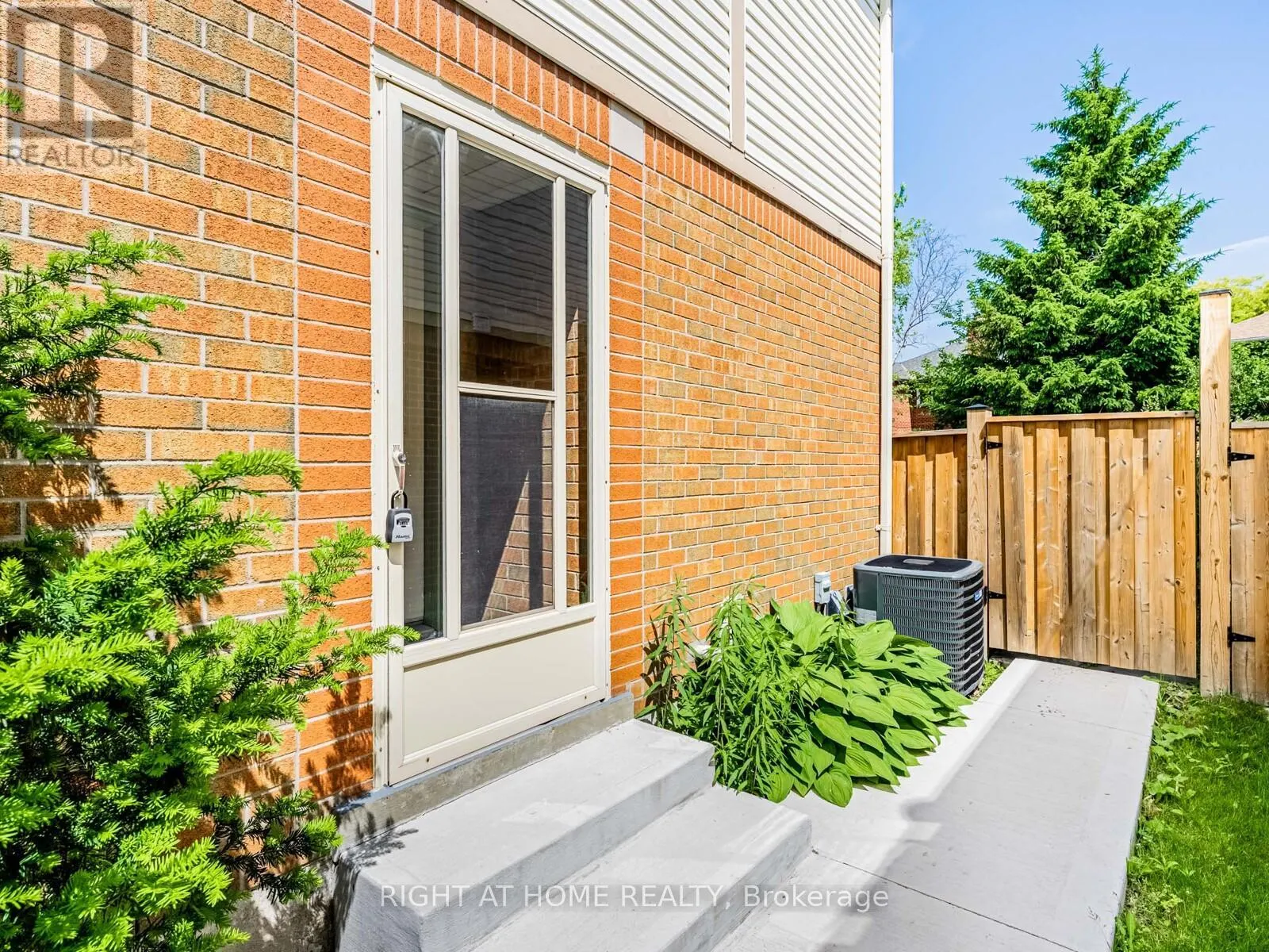 1129 BEECHNUT ROAD