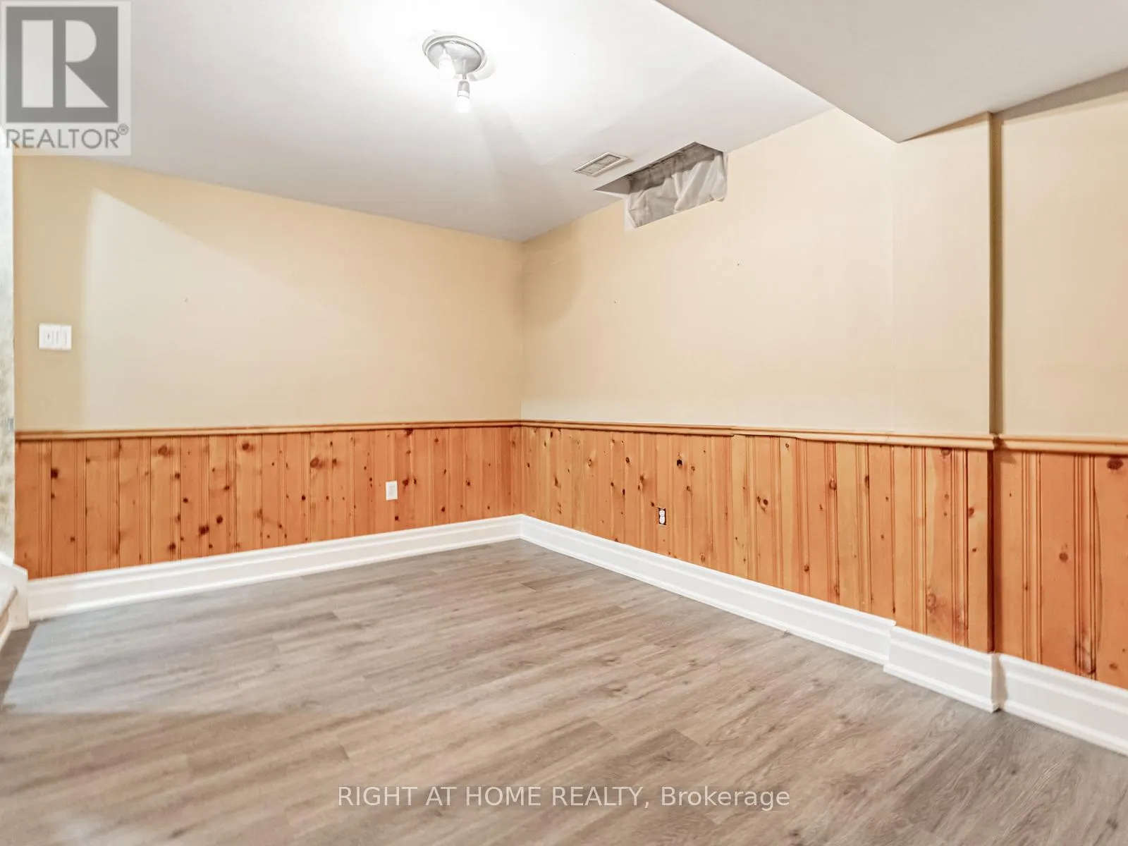1129 BEECHNUT ROAD