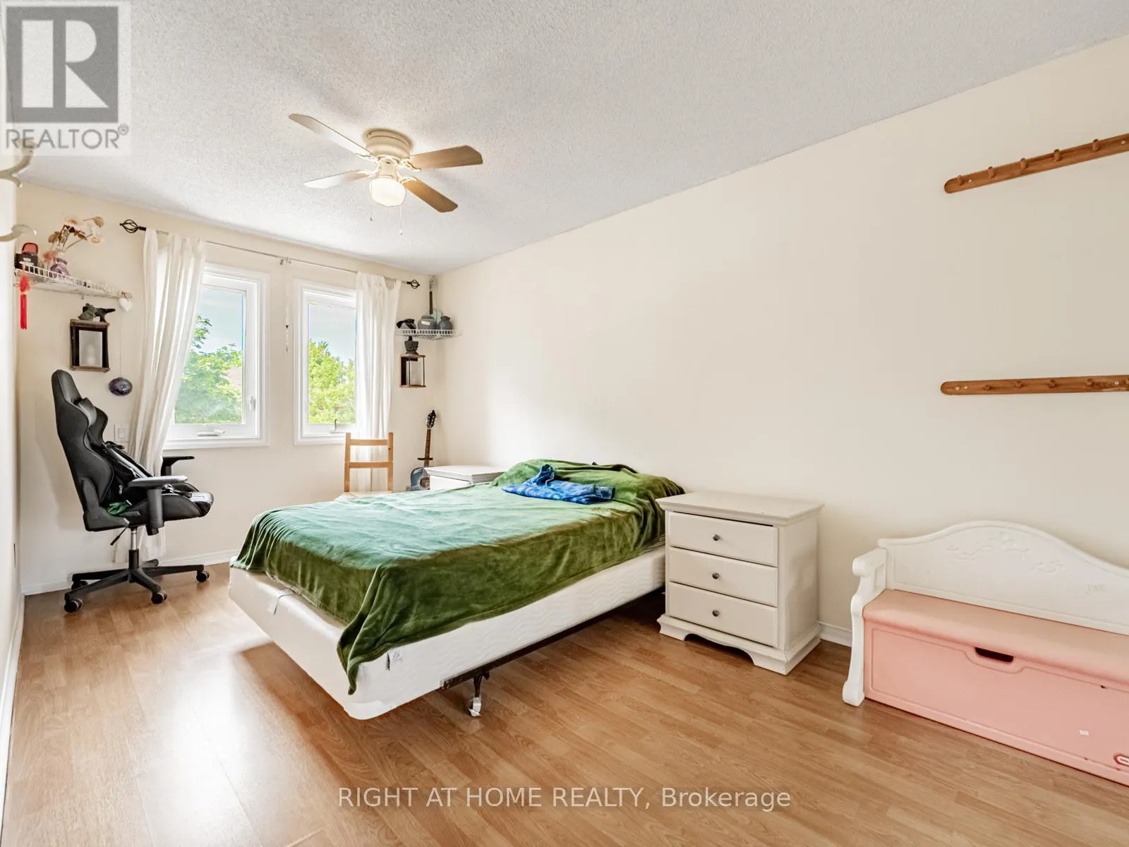 1129 BEECHNUT ROAD