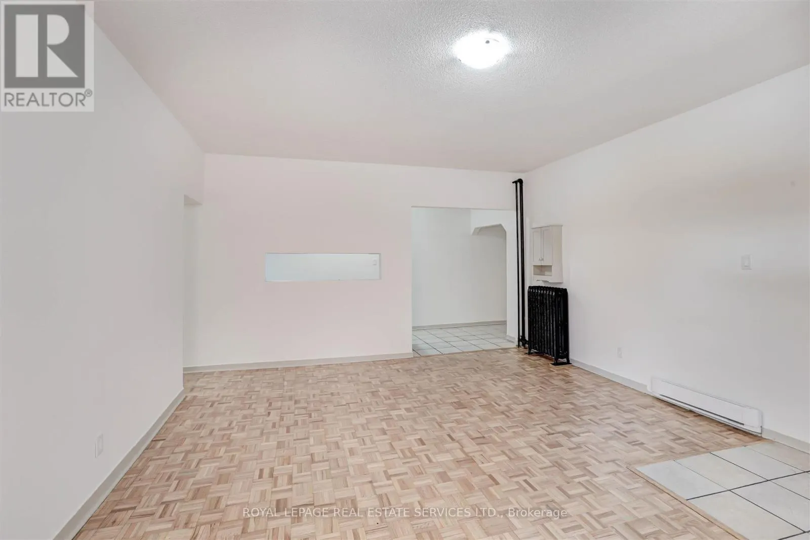 102 - 1530 KING STREET W