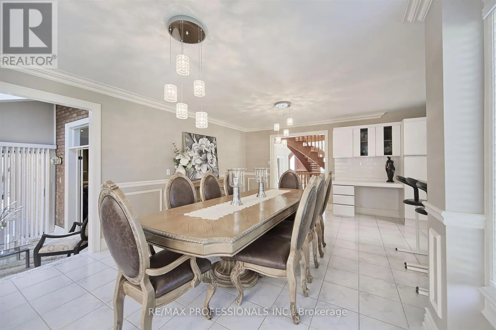 33 REDBERRY PARKWAY