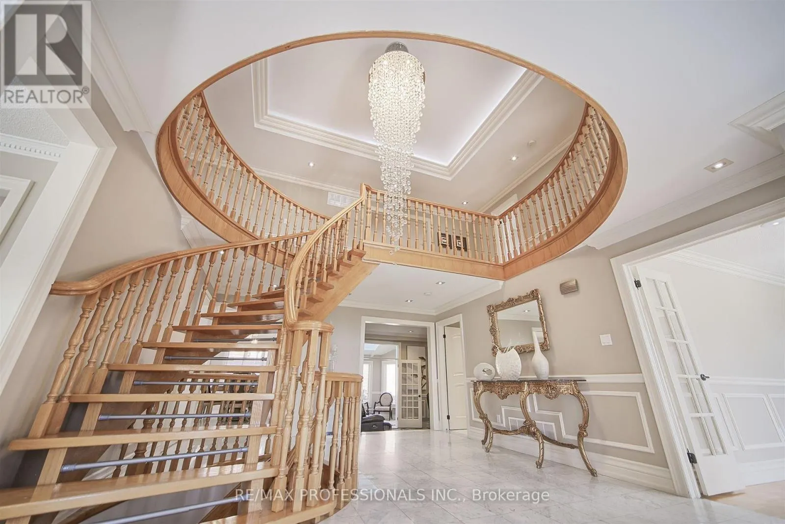 33 REDBERRY PARKWAY
