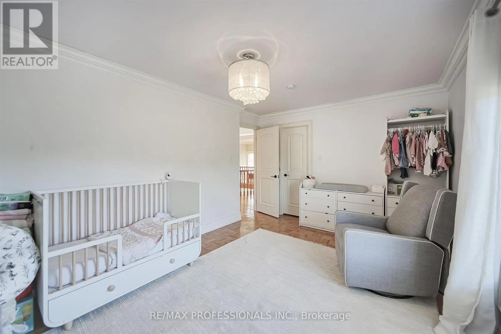 33 REDBERRY PARKWAY