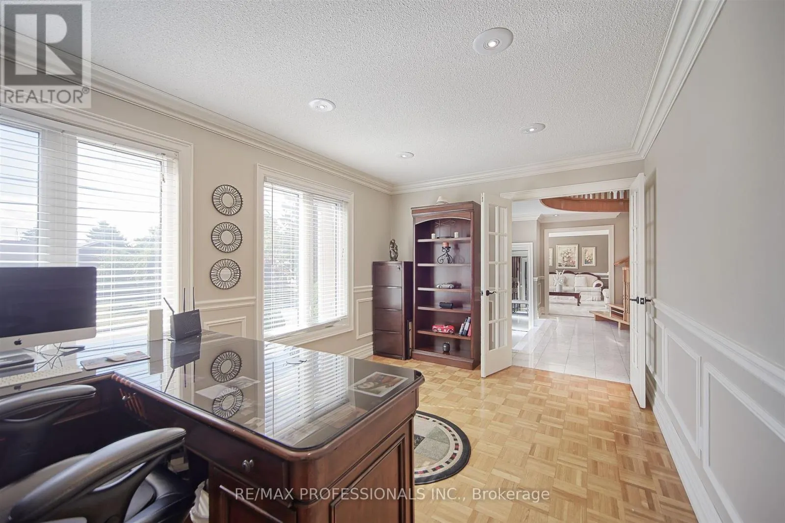 33 REDBERRY PARKWAY