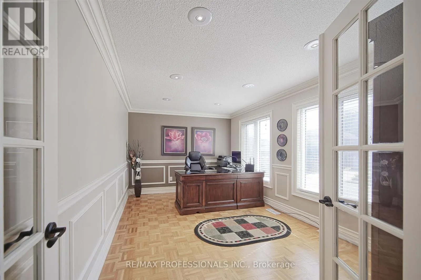 33 REDBERRY PARKWAY