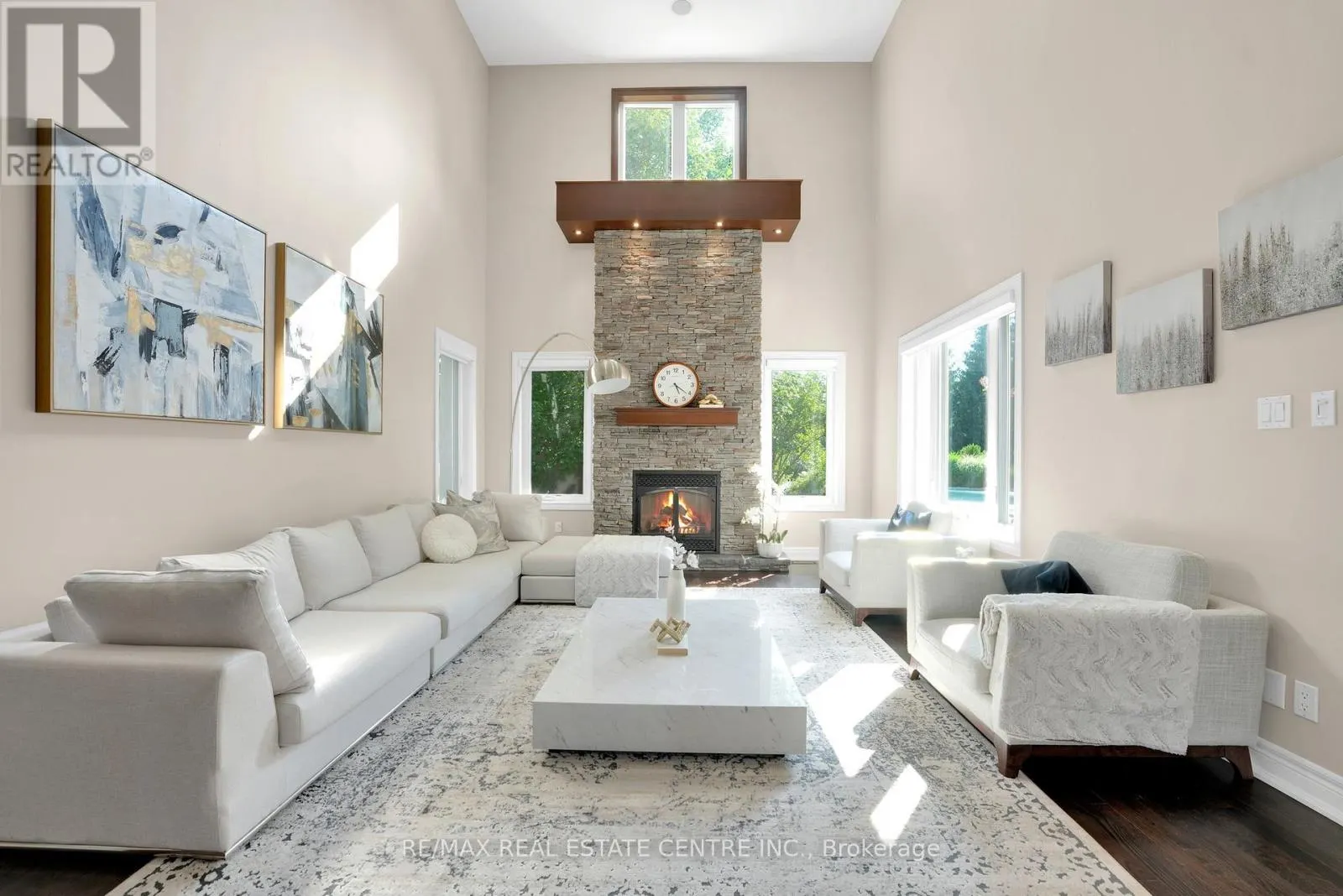 11135 MENZIES COURT