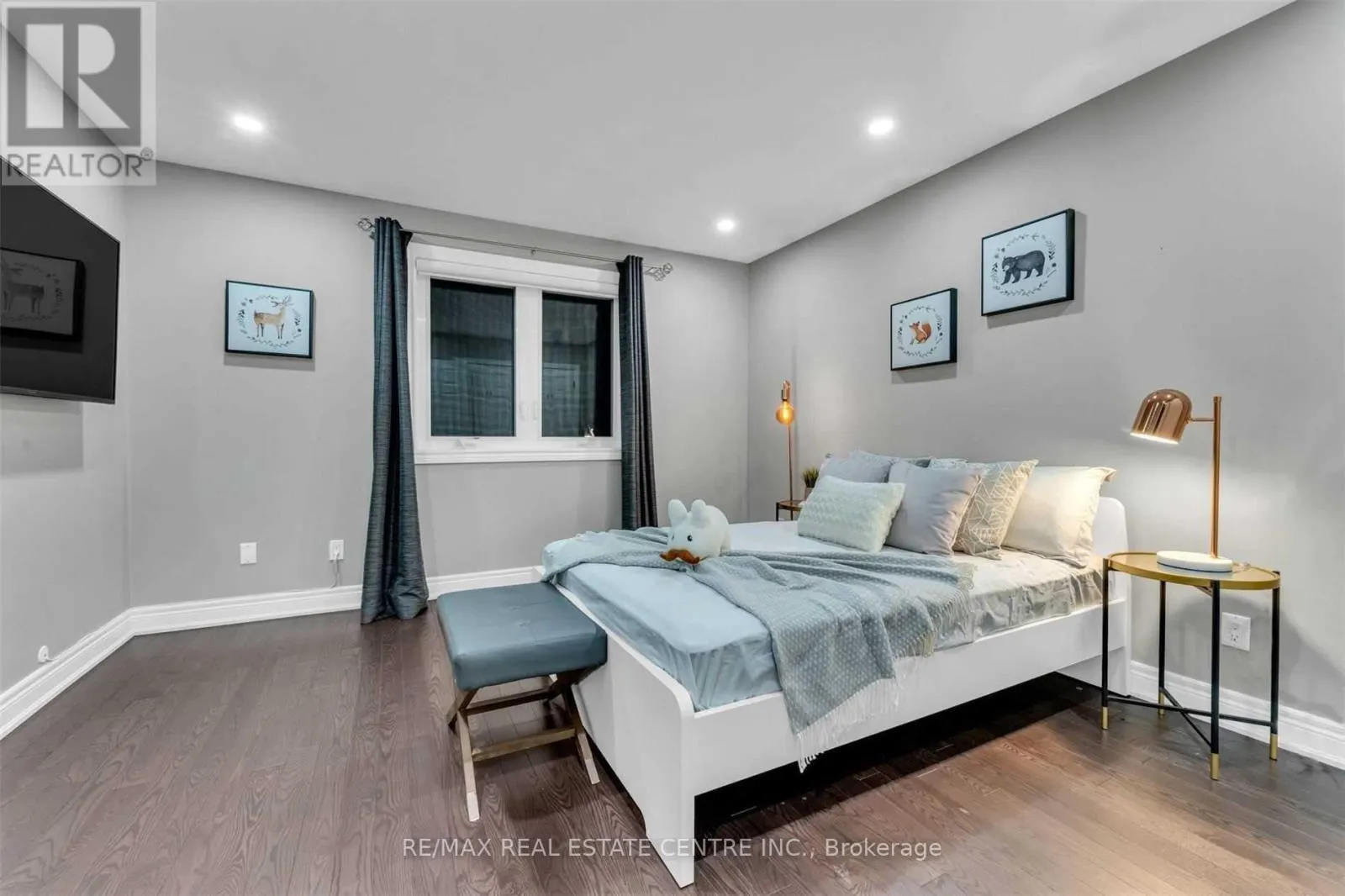 11135 MENZIES COURT