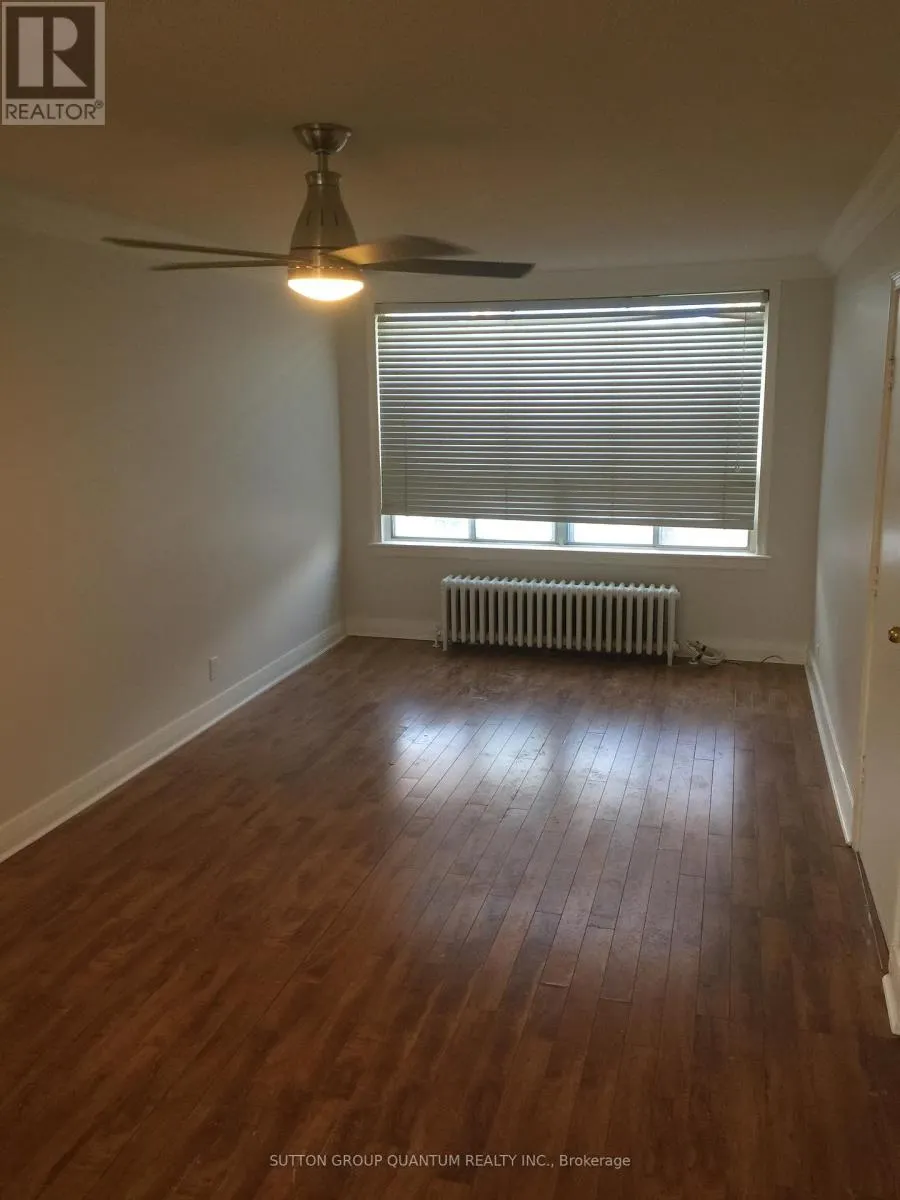 3 - 339 LAKESHORE ROAD E