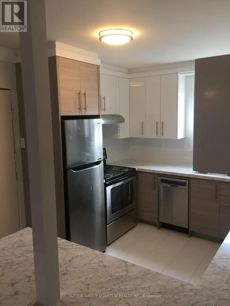 3 - 339 LAKESHORE ROAD E