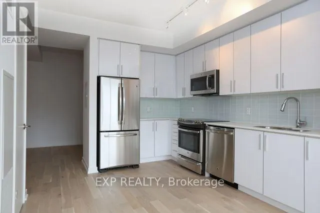 710 - 2212 LAKE SHORE BOULEVARD W