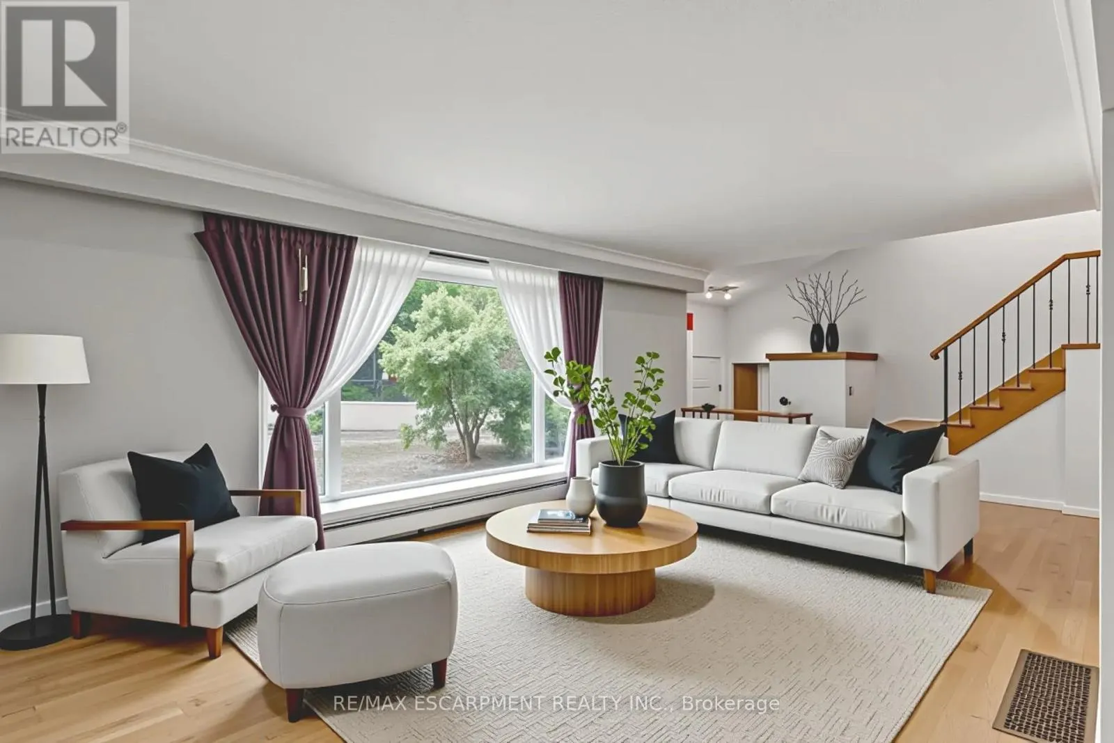 3050 WOODWARD AVENUE
