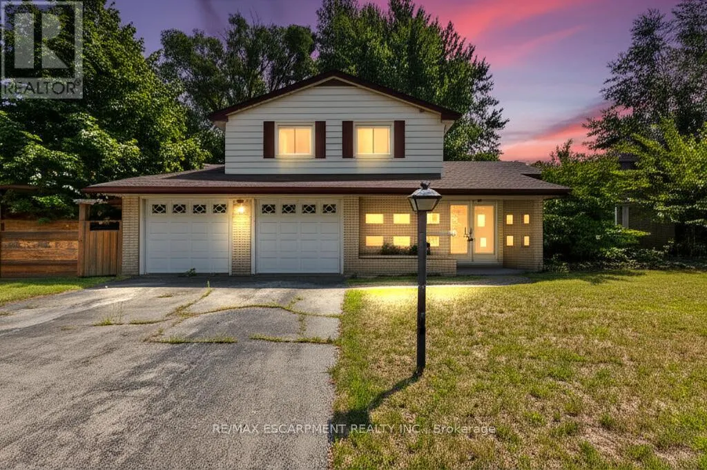 3050 WOODWARD AVENUE