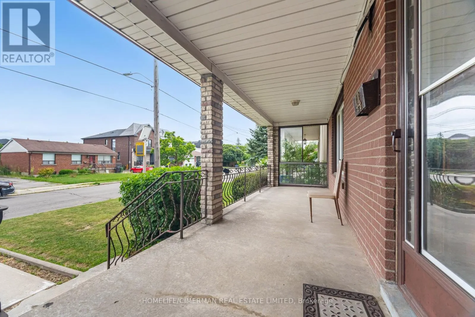 44 PLEWES ROAD