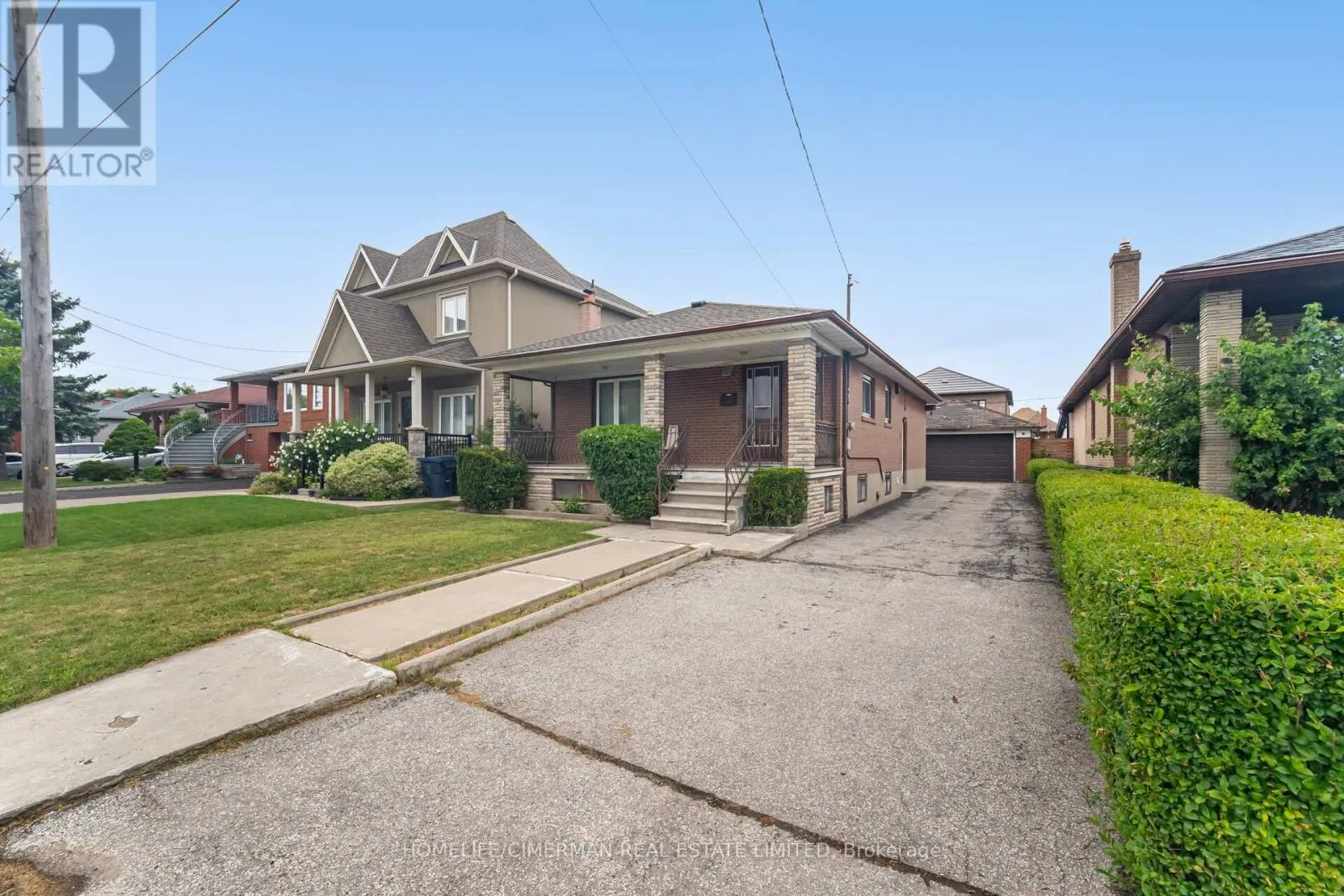 44 PLEWES ROAD