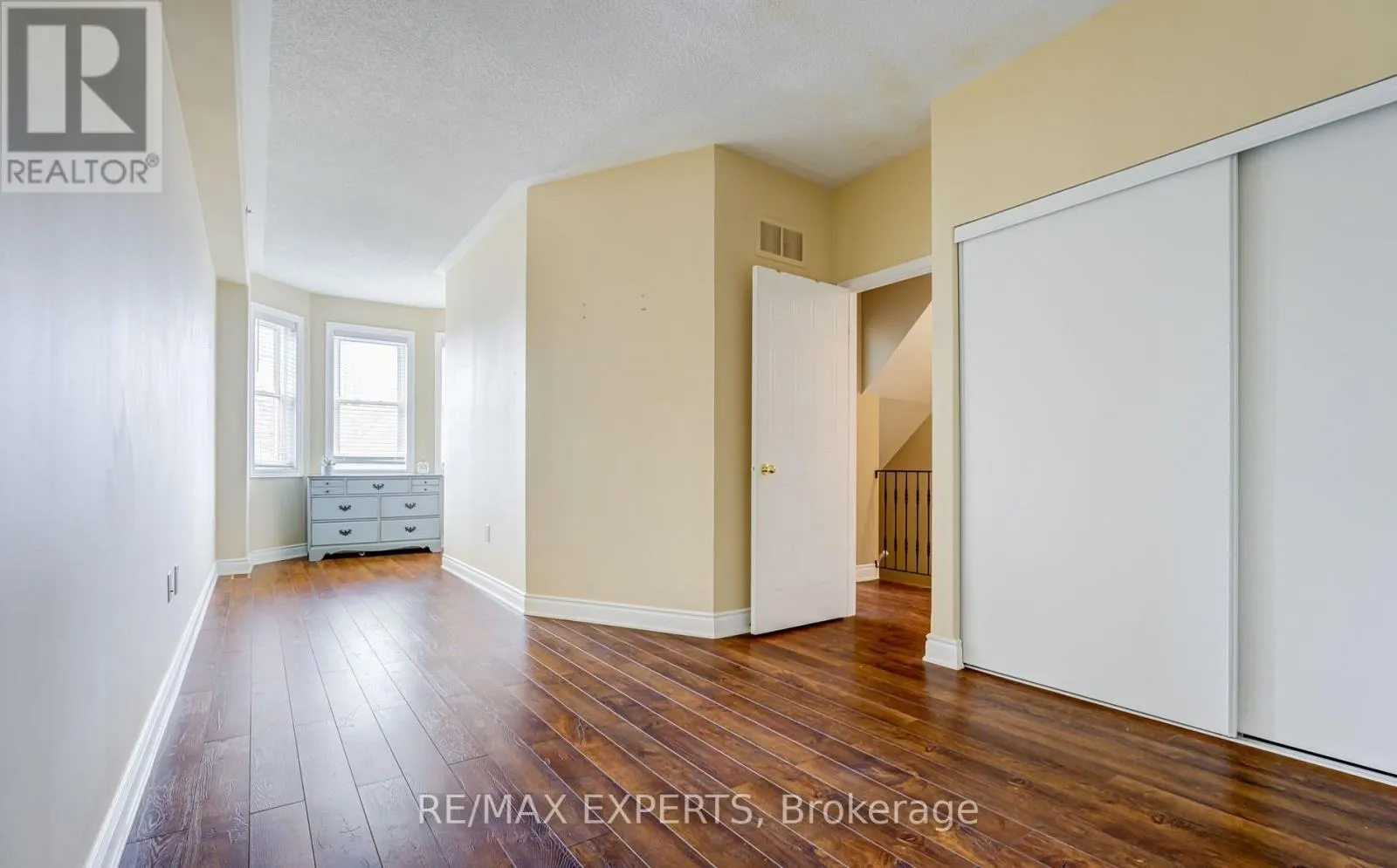 3 - 760 LAWRENCE AVE WEST