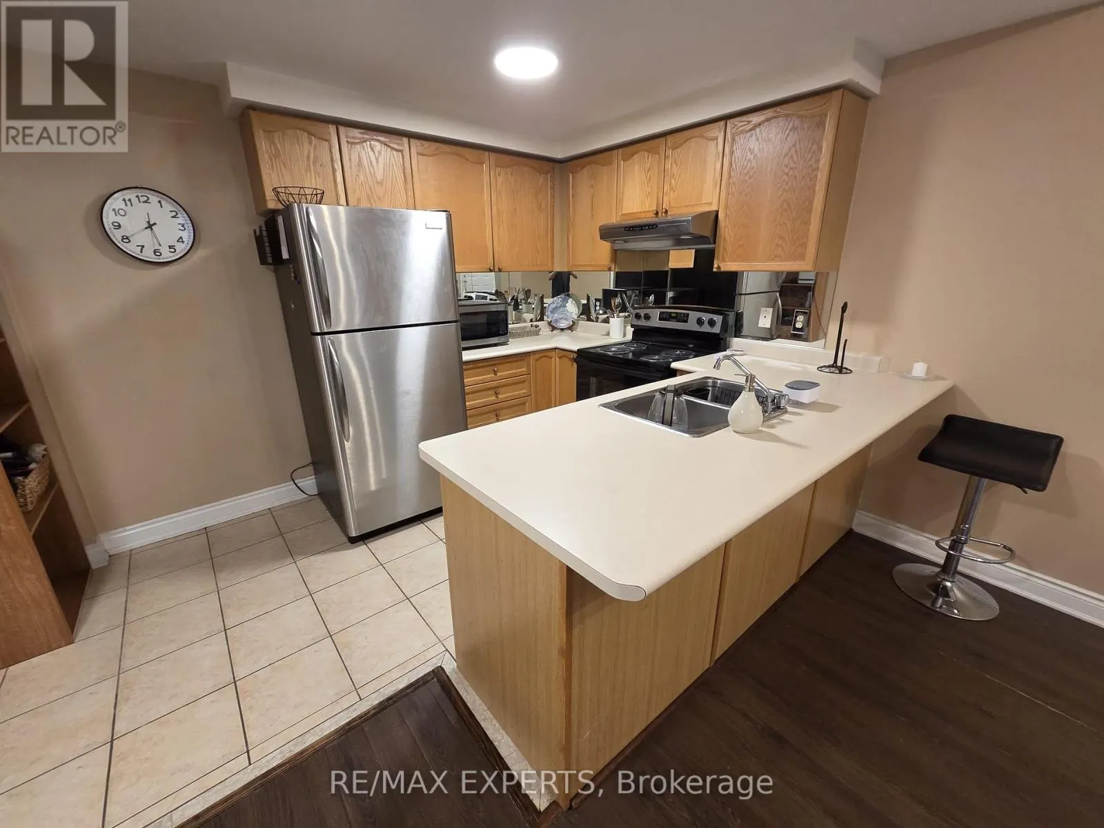 3 - 760 LAWRENCE AVE WEST