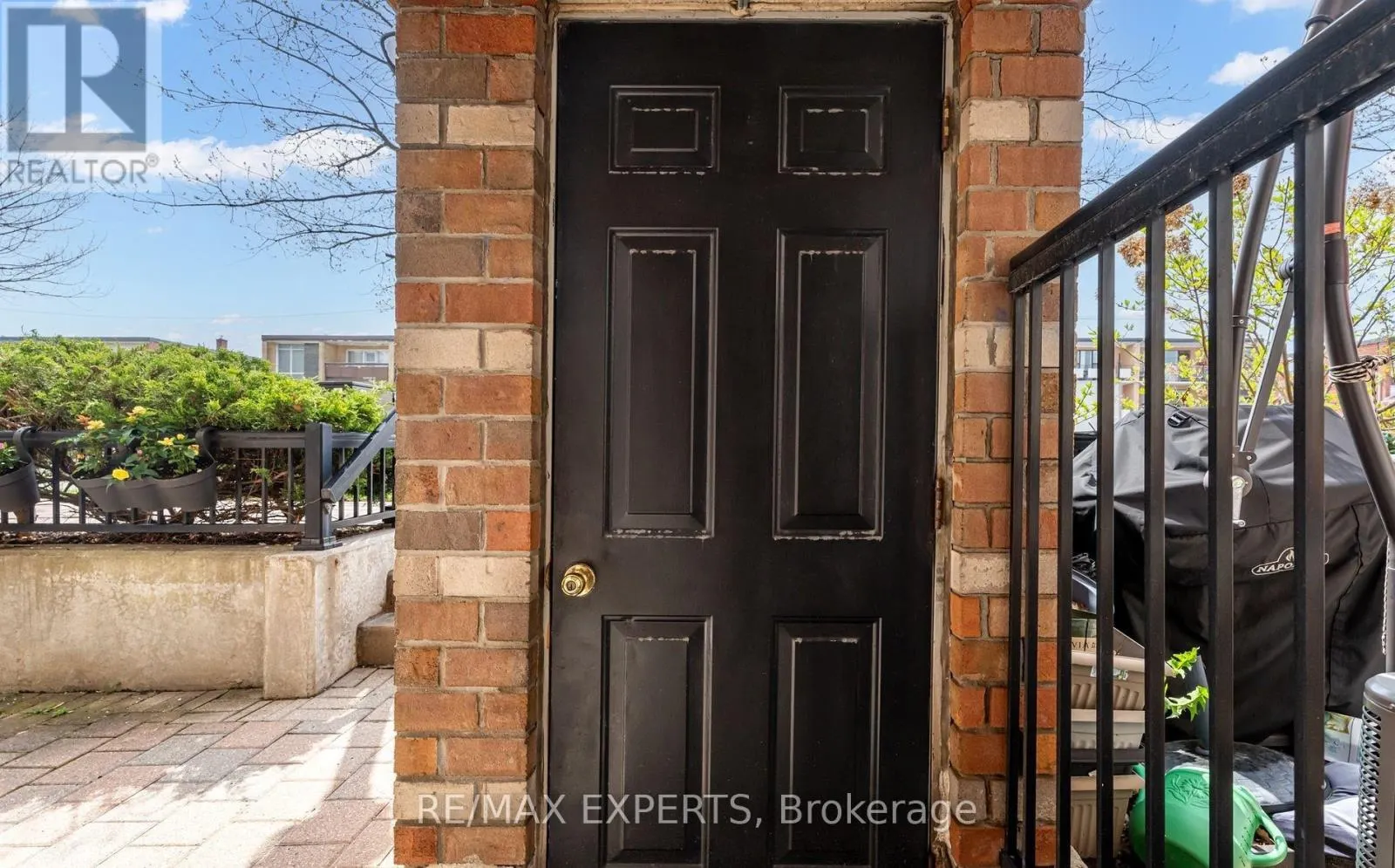 3 - 760 LAWRENCE AVE WEST