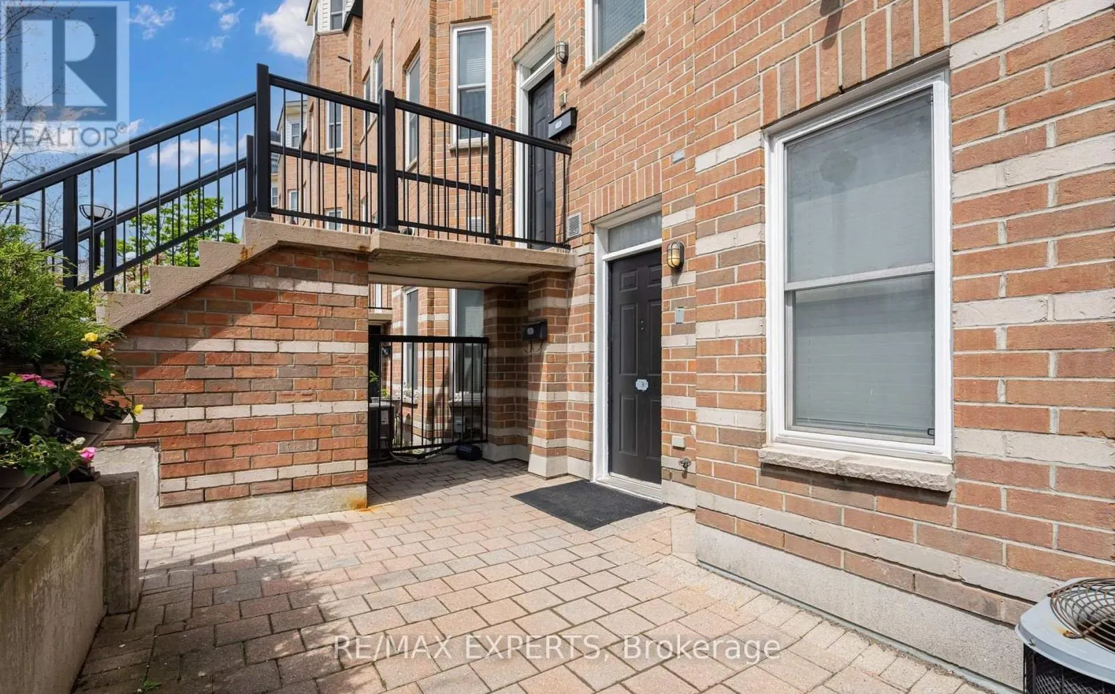 3 - 760 LAWRENCE AVE WEST
