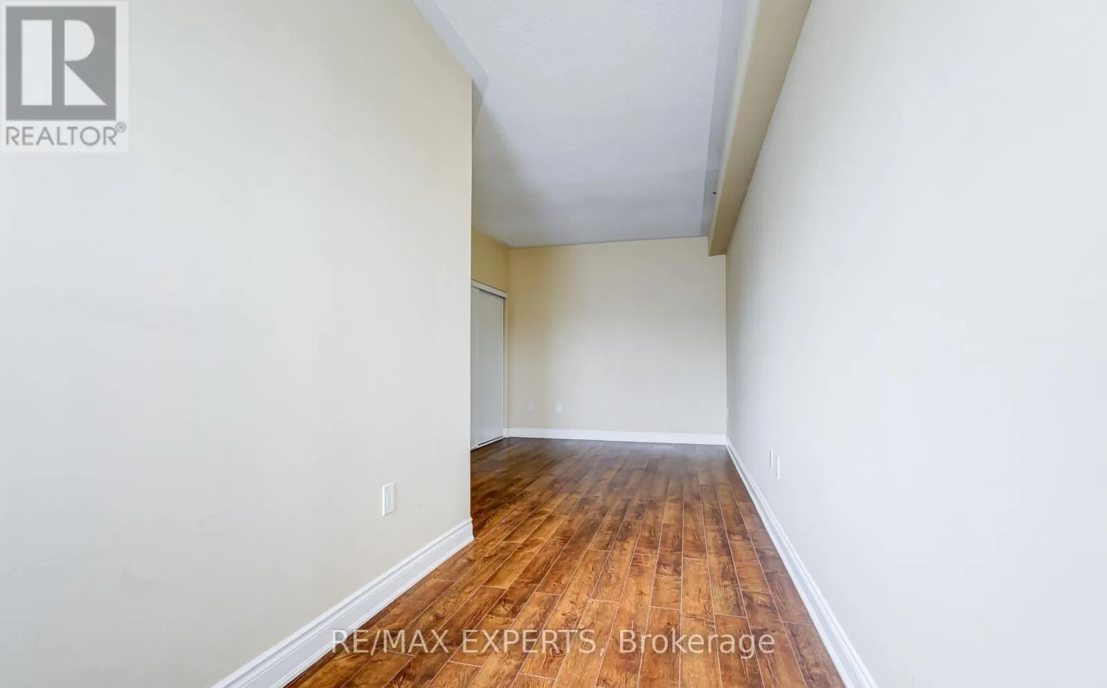3 - 760 LAWRENCE AVE WEST
