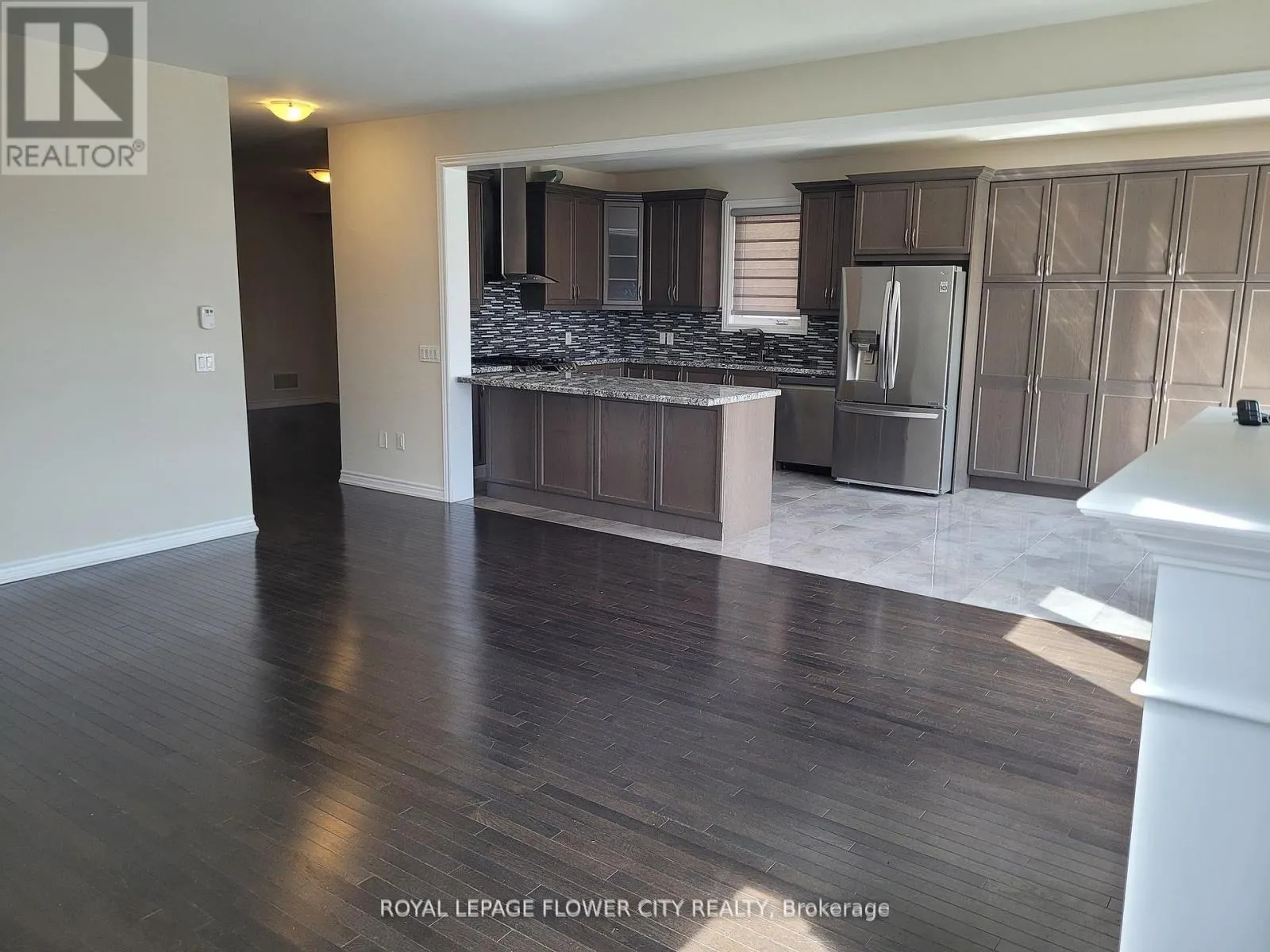 14 CRAFTSMAN ROAD