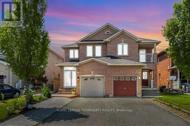 7148 VILLAGE WALK