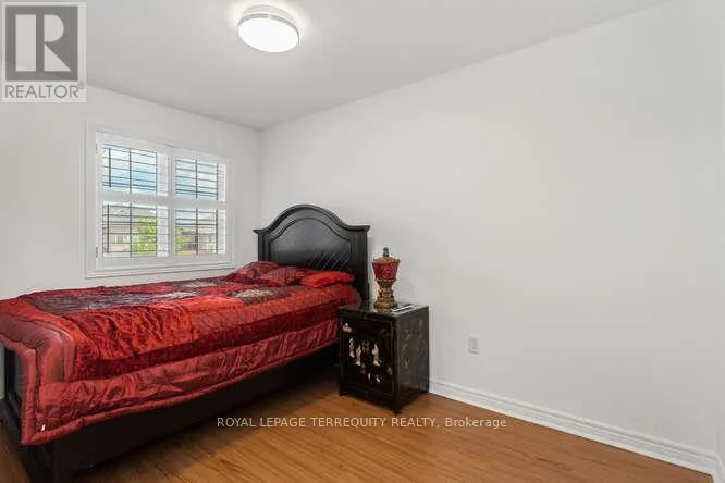 7148 VILLAGE WALK