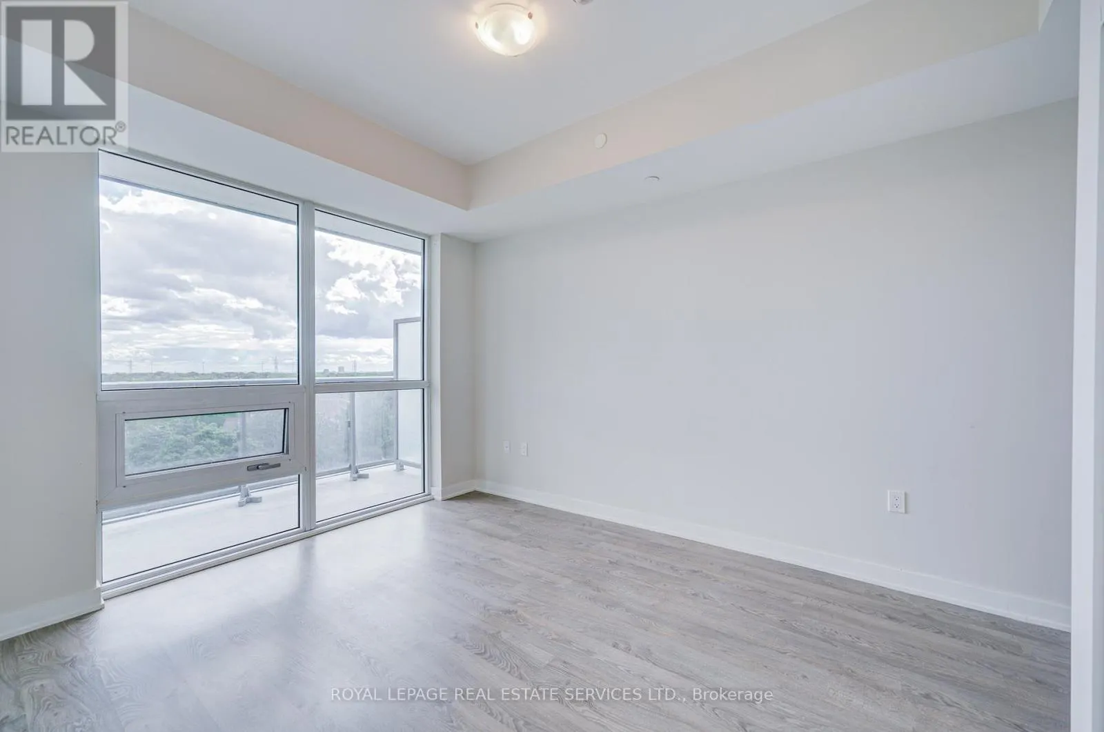 503 - 4699 GLEN ERIN DRIVE