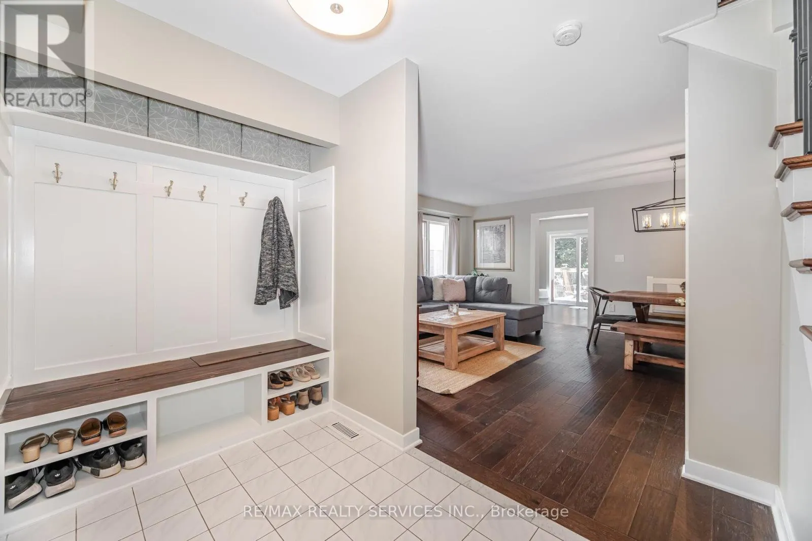 10 DEER CREEK DRIVE