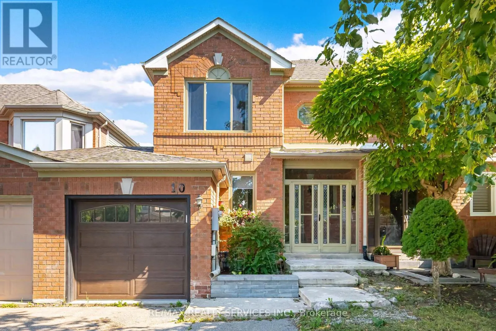 10 DEER CREEK DRIVE