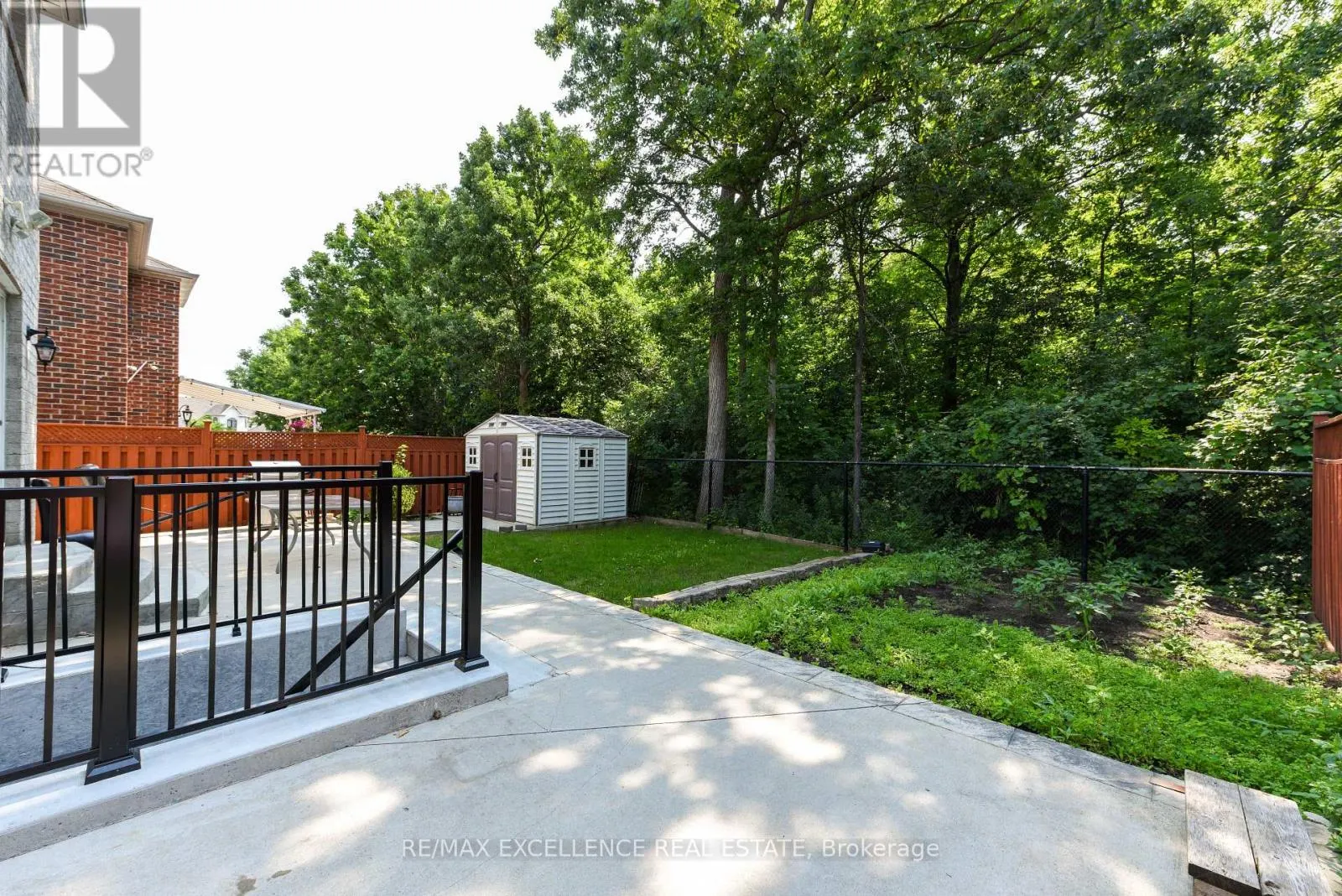 1166 WOODWARD AVENUE