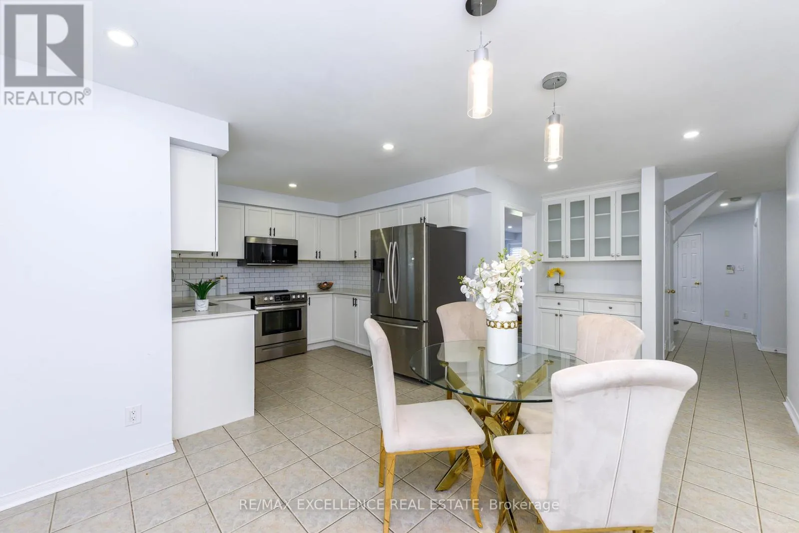 1166 WOODWARD AVENUE