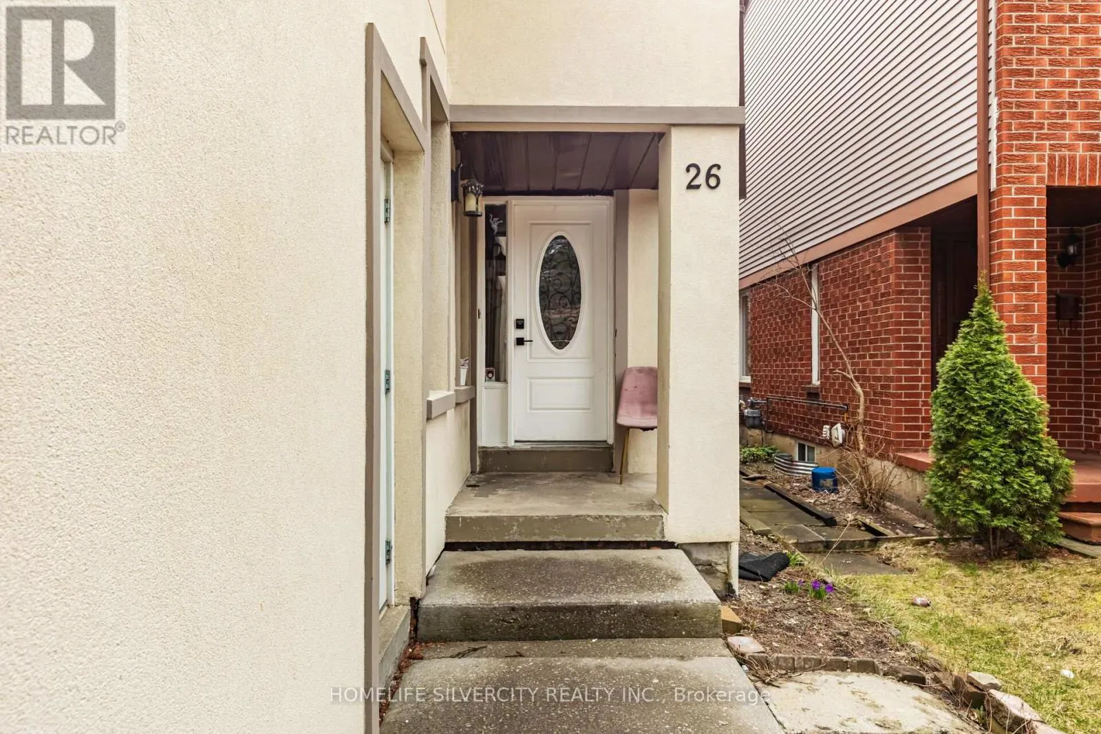26 CRESSWELL DRIVE