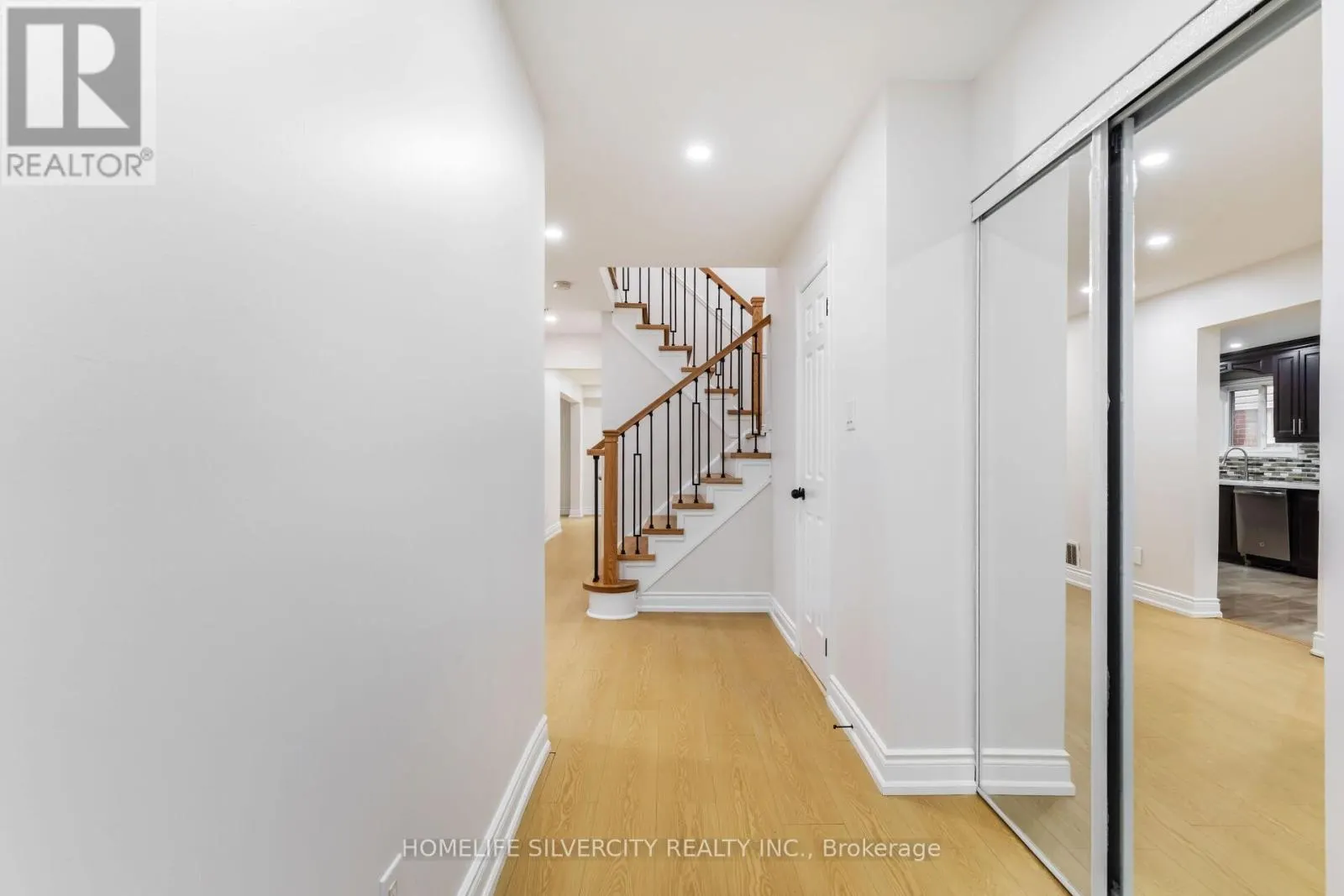 26 CRESSWELL DRIVE