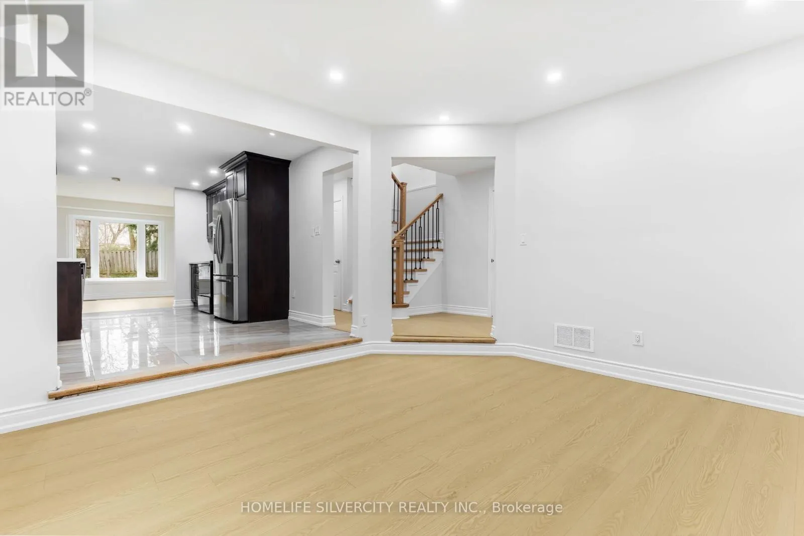 26 CRESSWELL DRIVE