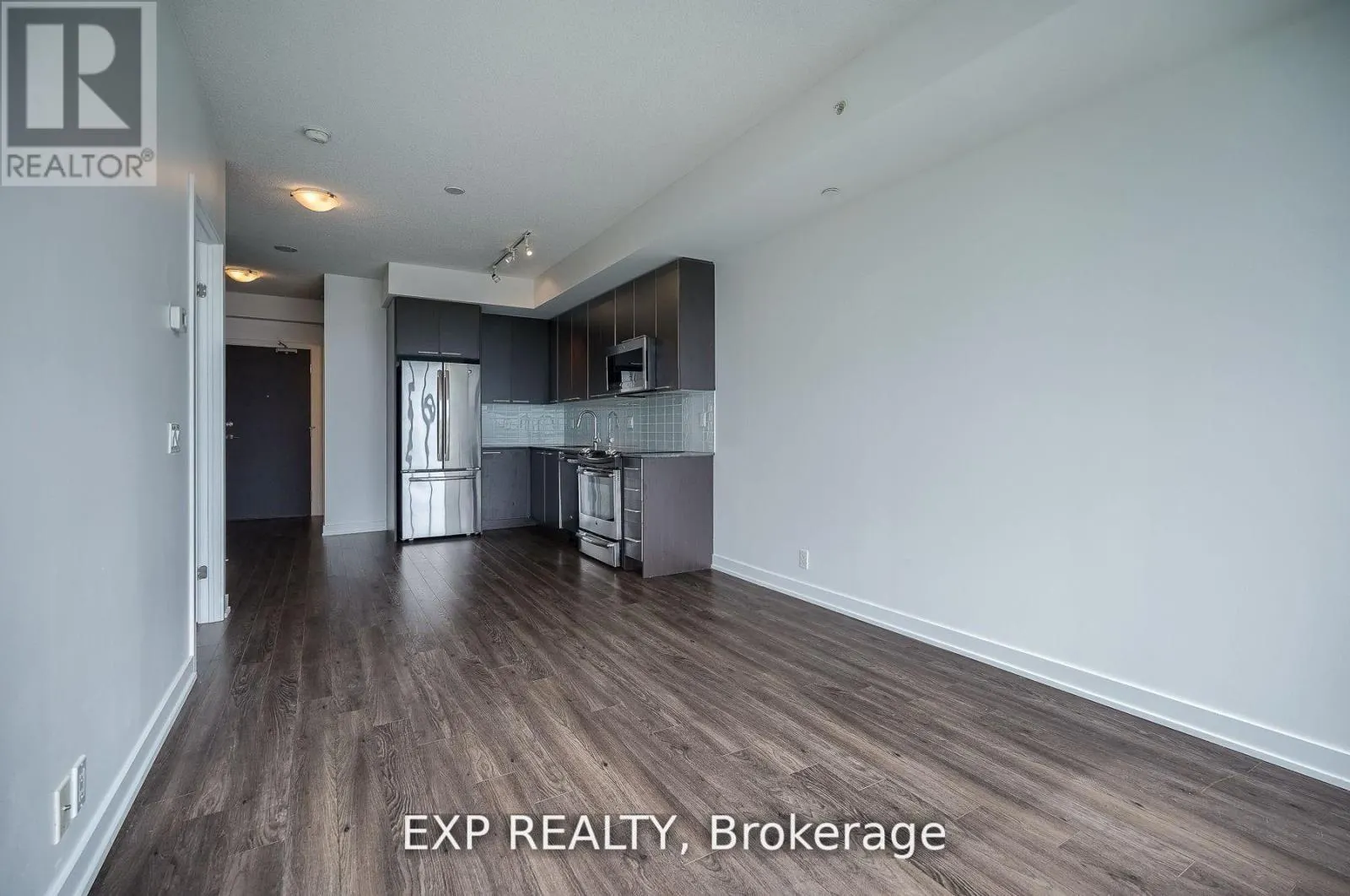 1902 - 10 PARK LAWN ROAD