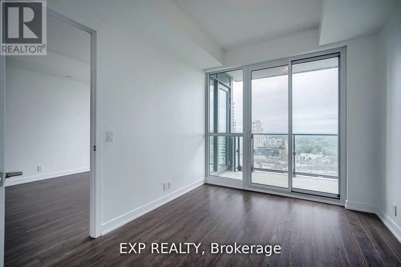 1902 - 10 PARK LAWN ROAD