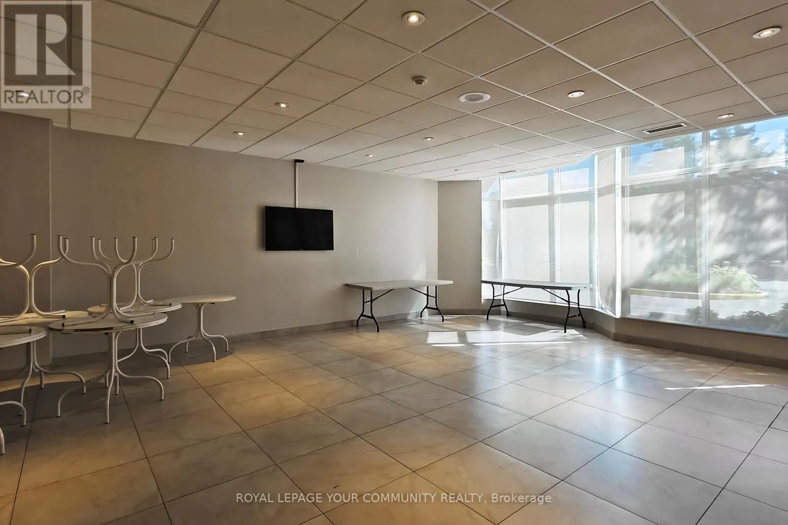 603 - 50 KINGSBRIDGE GARDEN CIRCLE