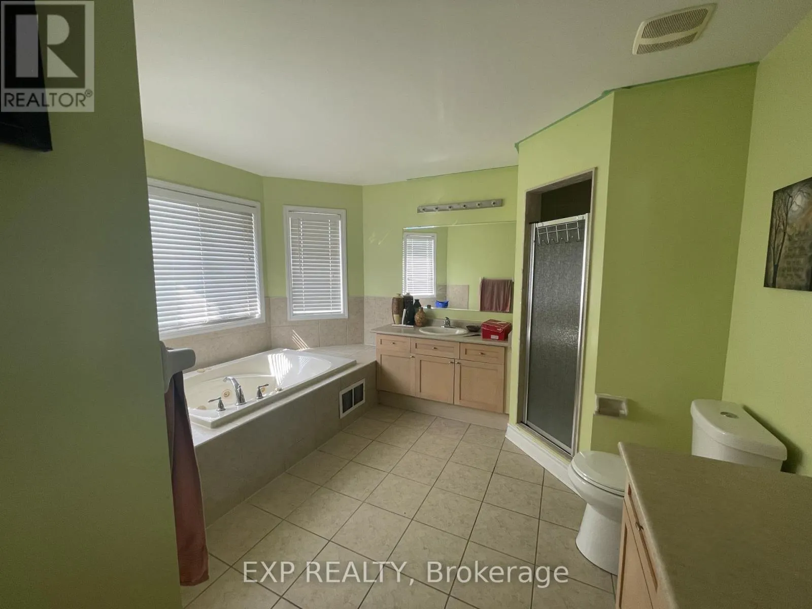 MAIN - 37 BAYHAMPTON DRIVE