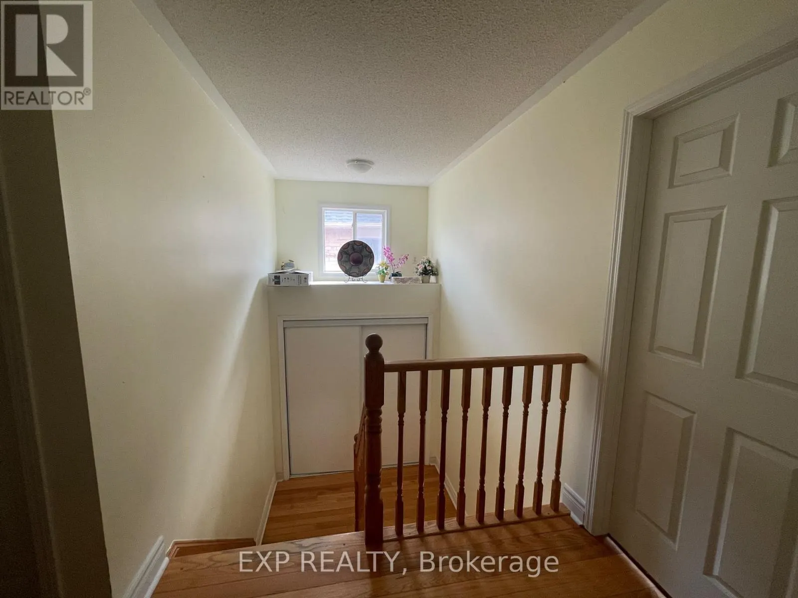 MAIN - 37 BAYHAMPTON DRIVE
