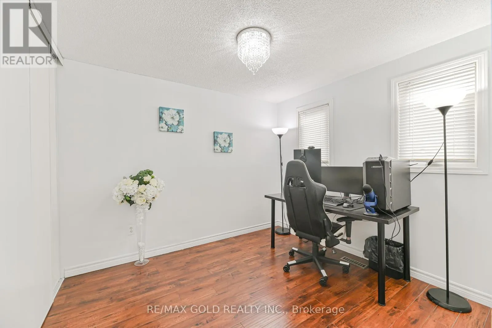 31 CASSANDER CRESCENT