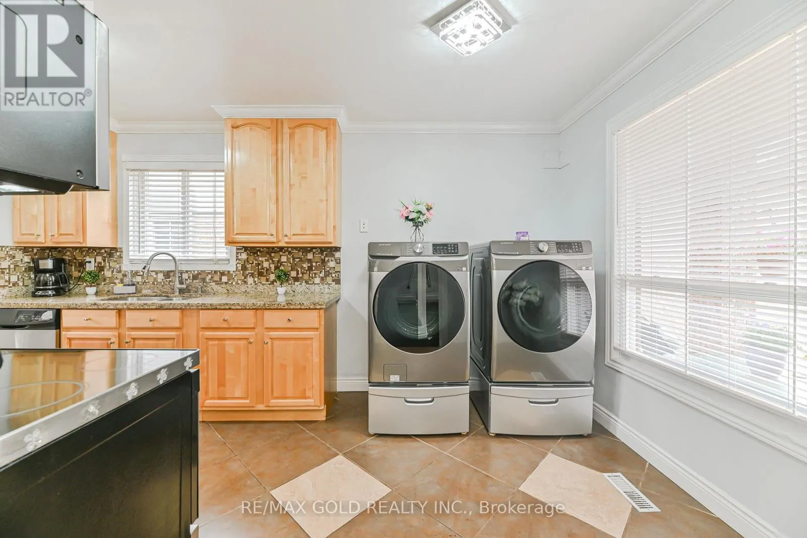31 CASSANDER CRESCENT