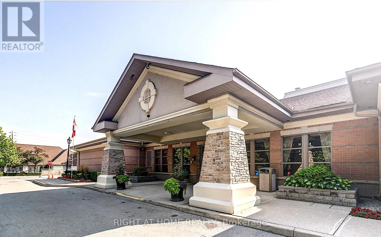 1301 - 100 BURLOAK DRIVE