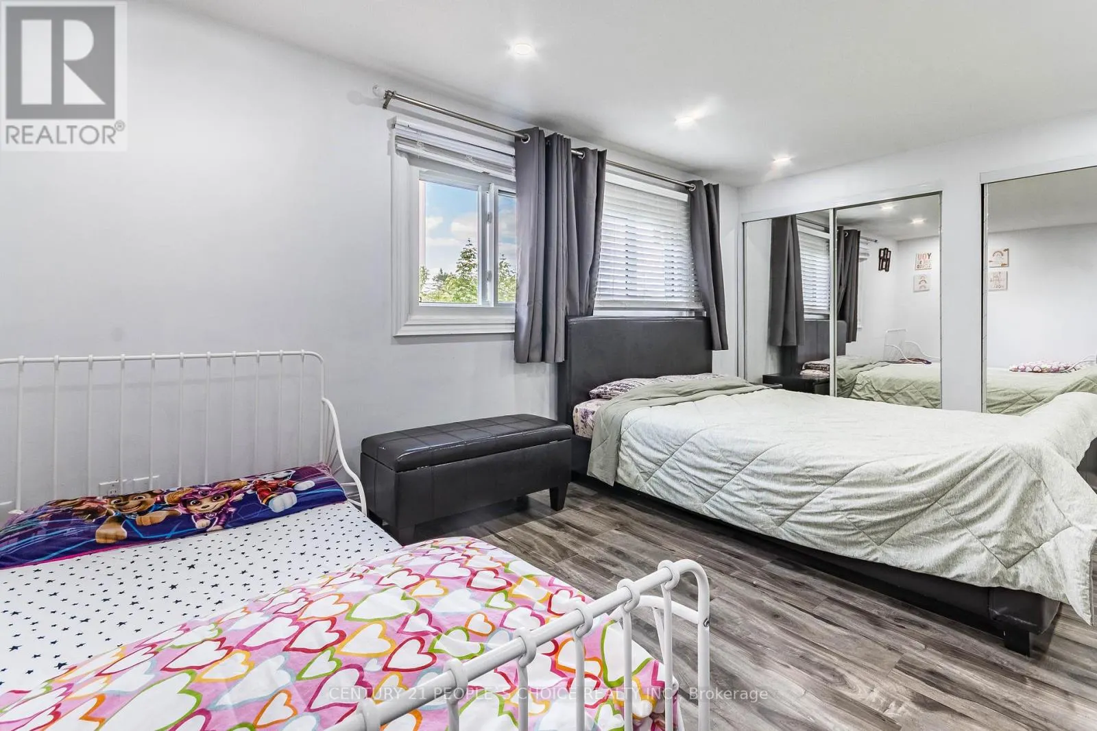 31 - 31 MCCALLUM COURT N