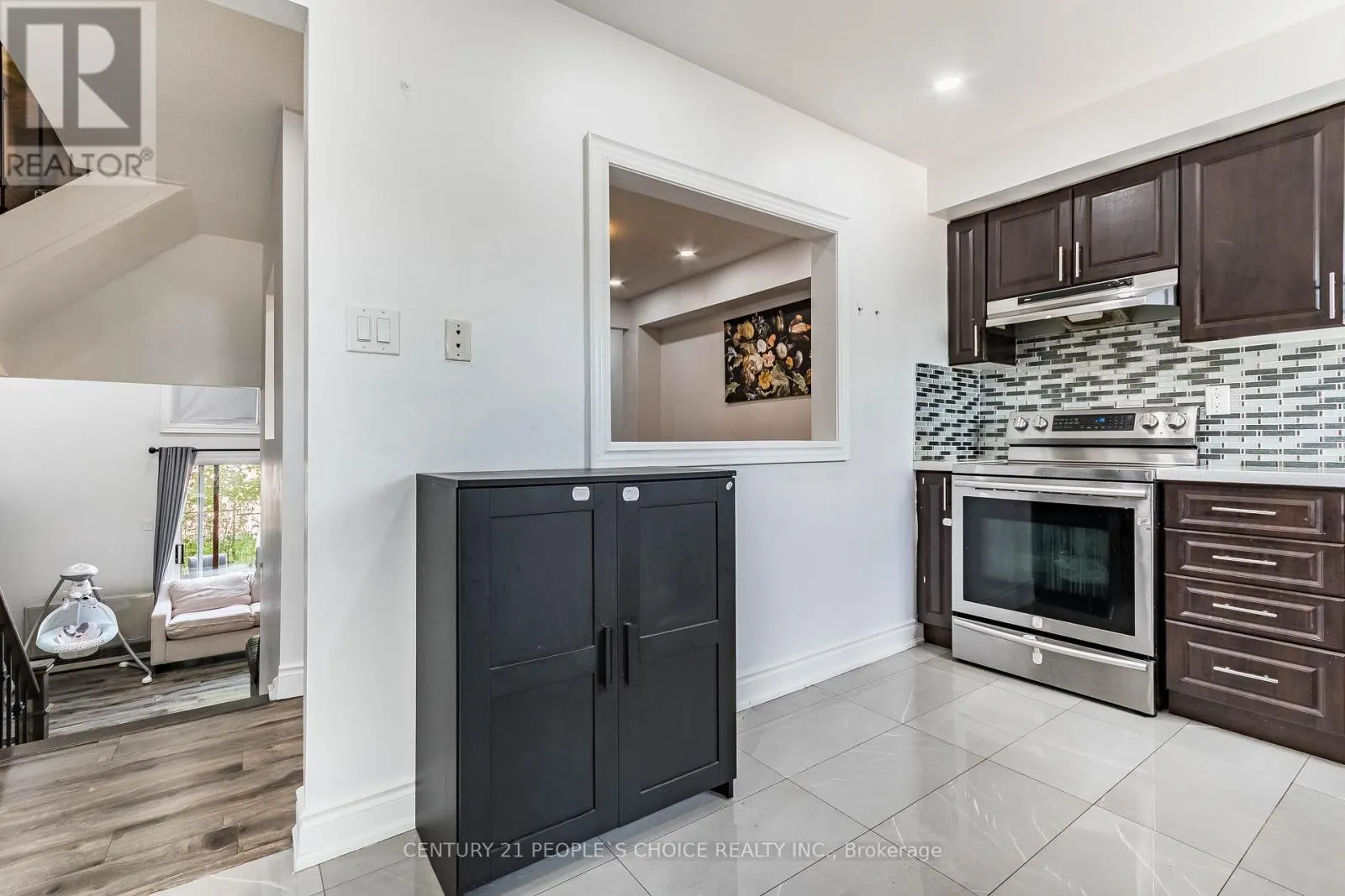 31 - 31 MCCALLUM COURT N