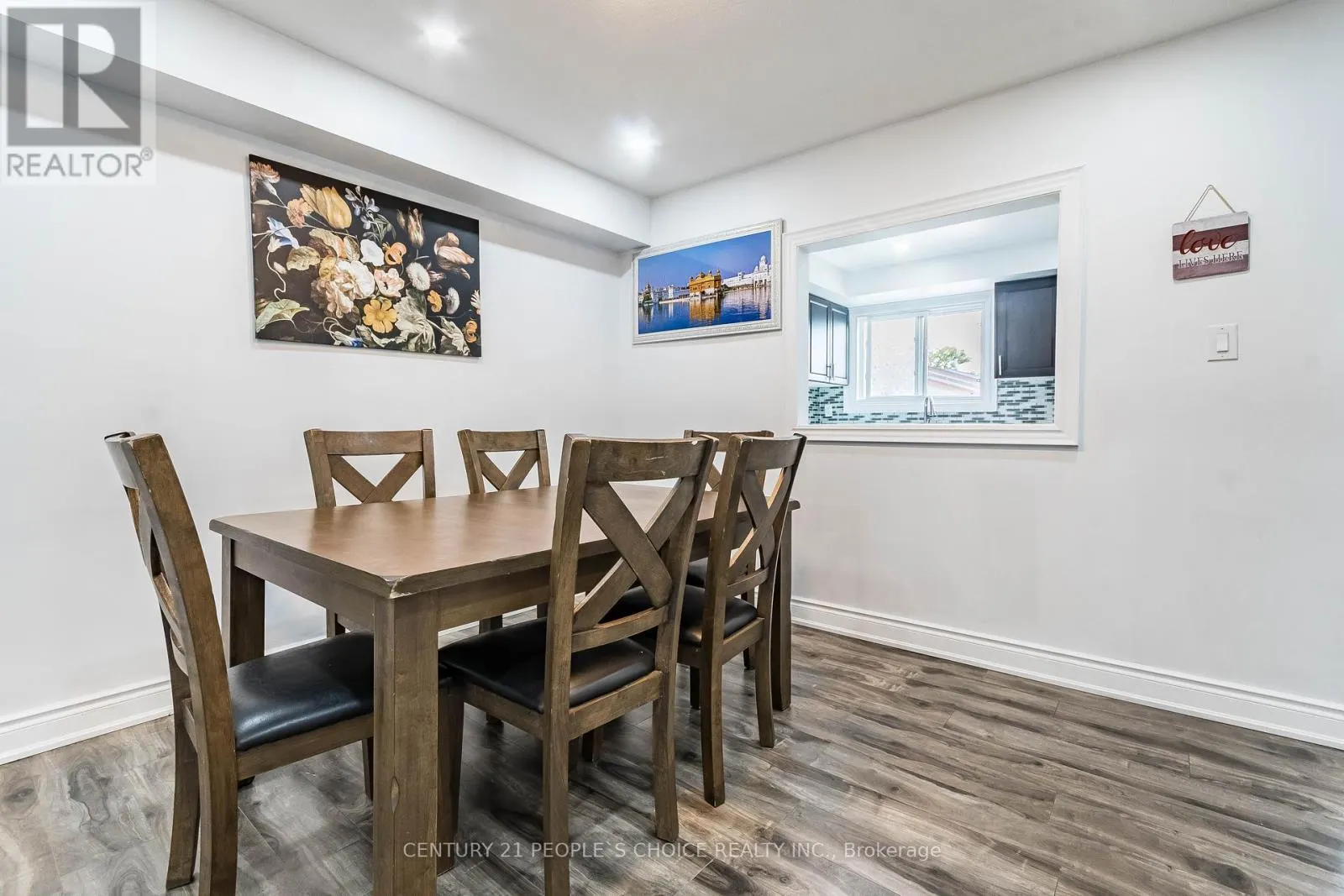 31 - 31 MCCALLUM COURT N
