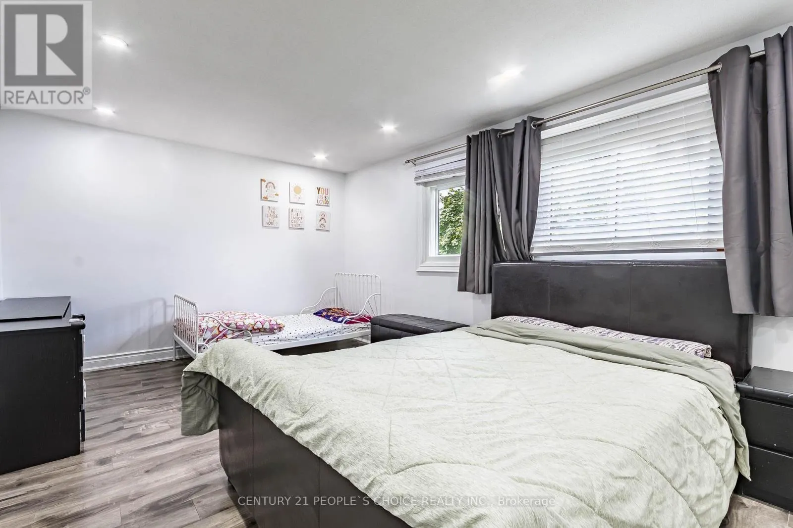 31 - 31 MCCALLUM COURT N