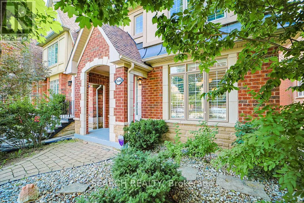 3526 EGLINTON AVENUE W