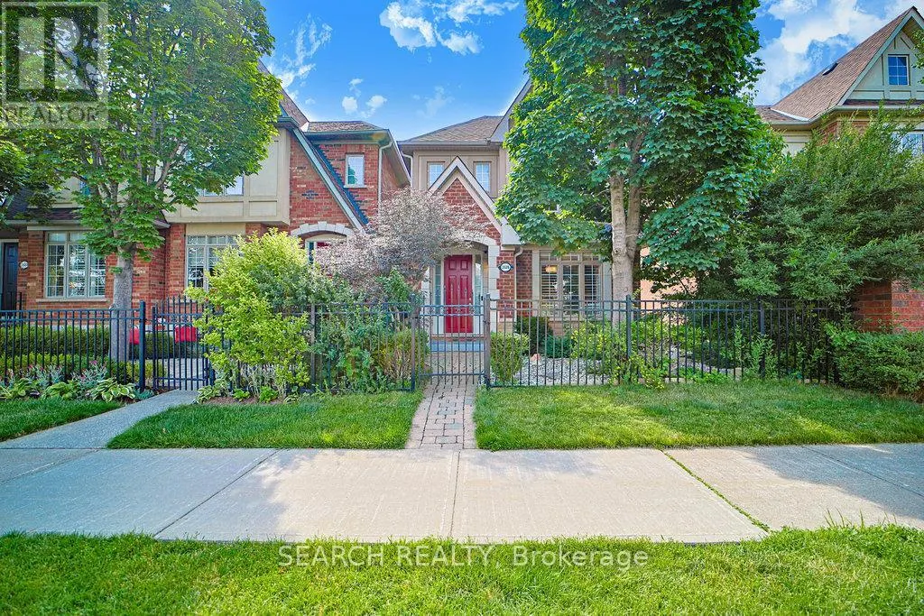 3526 EGLINTON AVENUE W